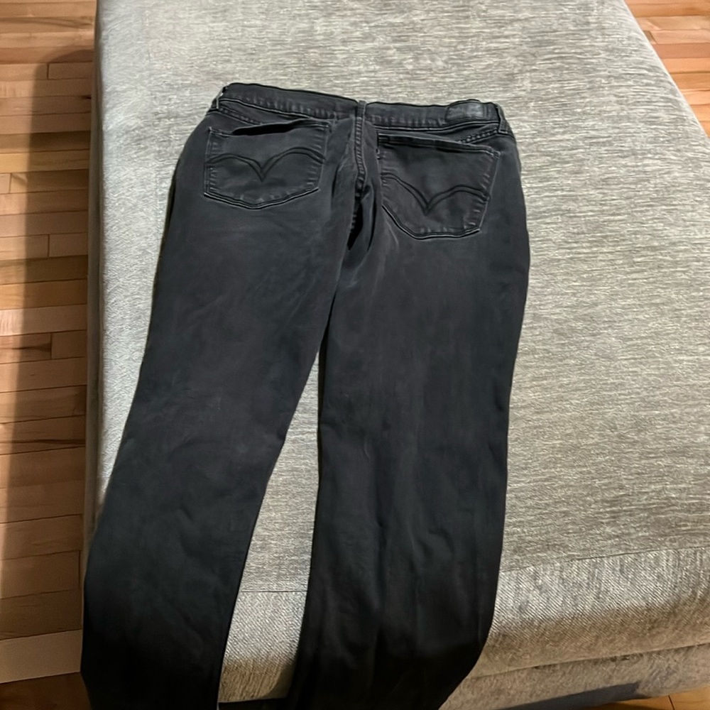 Levi skinny jeans